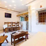 Villa Alta Nova *