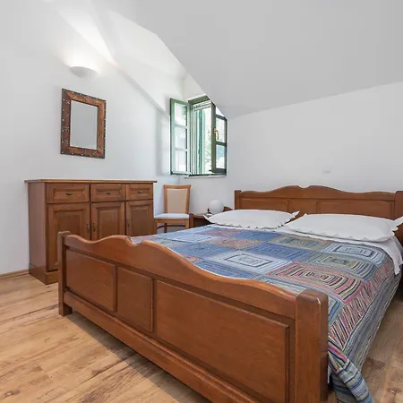 Alta Nova Vakantiehuis Baška Voda